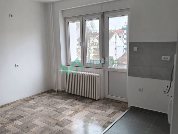 Stan Prodaja Novi Sad  52 m2