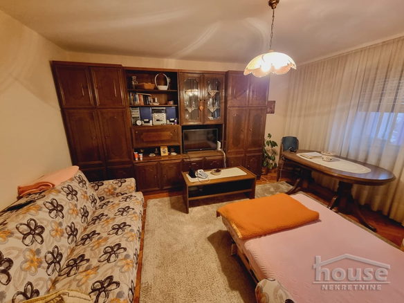 Stan Prodaja Novi Sad  70 m2