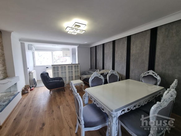 Stan Prodaja Novi Sad  74 m2