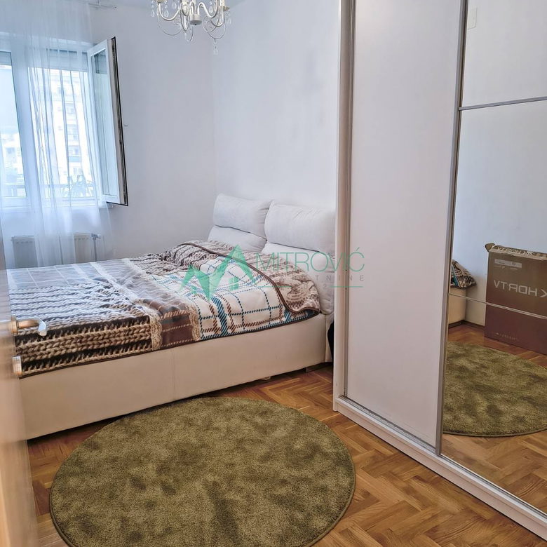 Stan Prodaja Novi Sad  64 m2