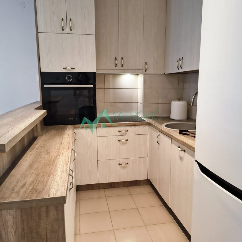 Stan Prodaja Novi Sad  64 m2
