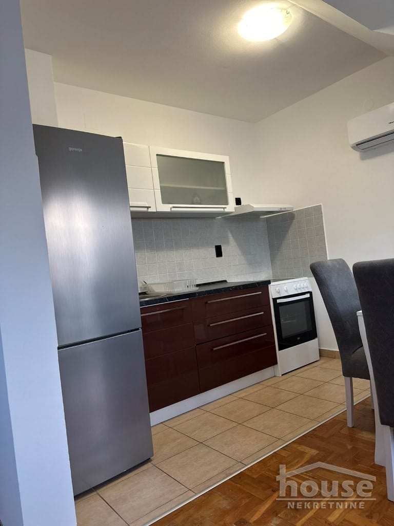 Stan Prodaja Novi Sad  43 m2