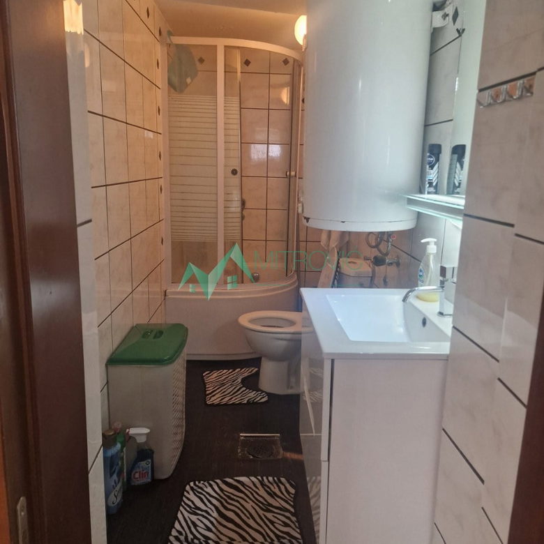 Stan Prodaja Novi Sad  68 m2
