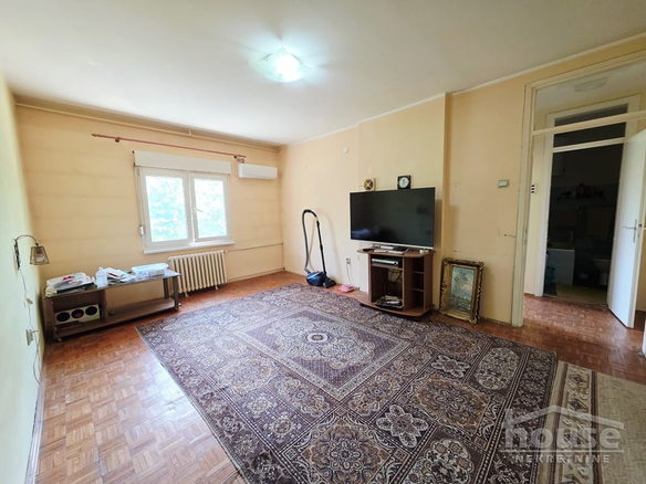 Stan Prodaja Novi Sad  50 m2