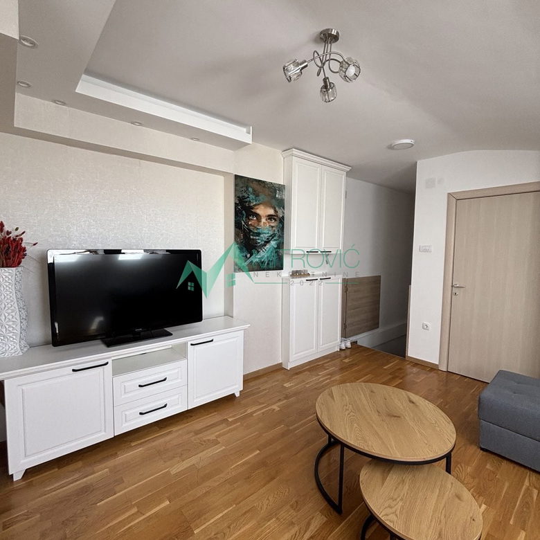 Stan Prodaja Novi Sad  51 m2