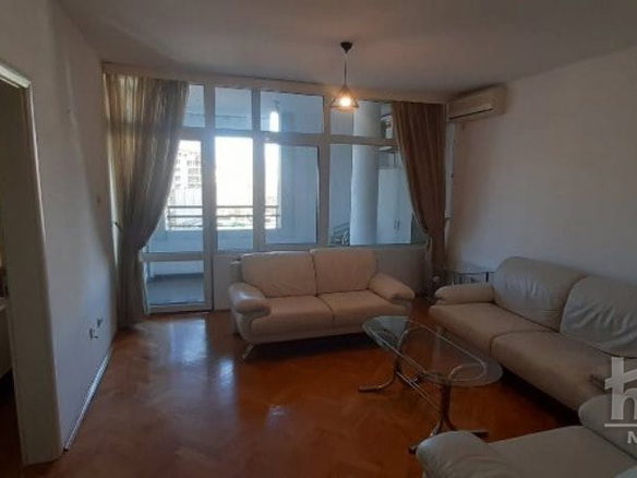 Stan Prodaja Novi Sad  49 m2