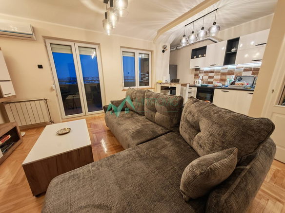Stan Prodaja Novi Sad  54 m2