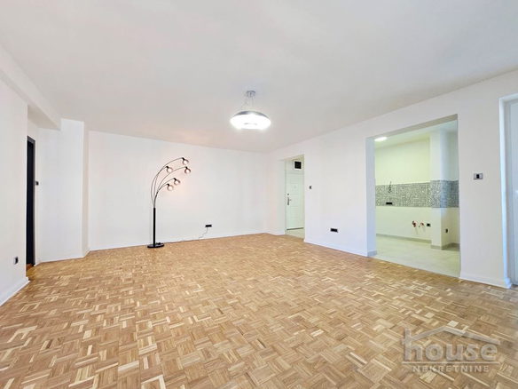 Stan Prodaja Novi Sad  64 m2