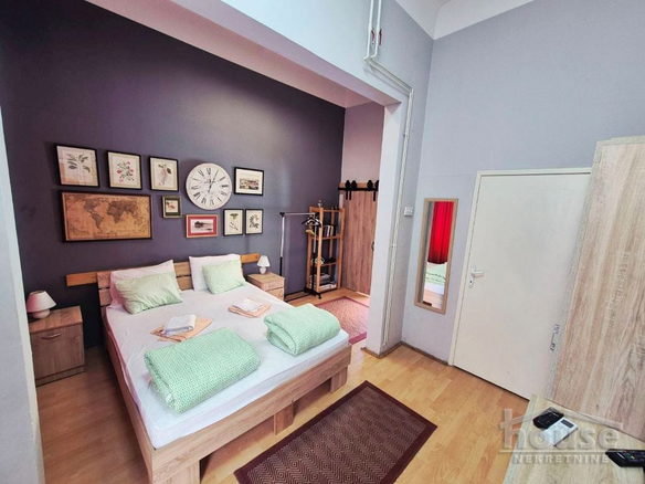Stan Prodaja Novi Sad  48 m2