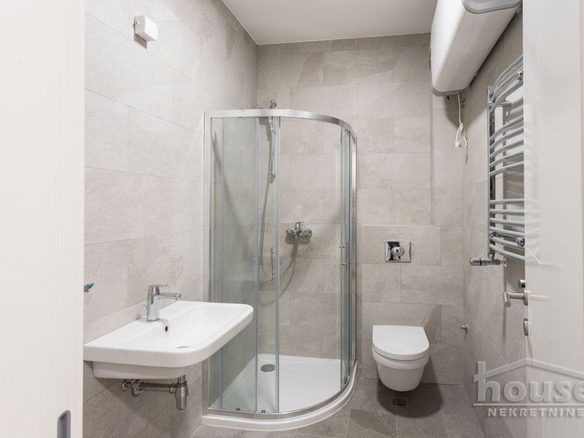 Stan Prodaja Novi Sad  50 m2