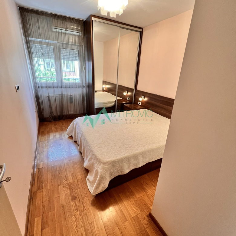Stan Prodaja Novi Sad  57 m2