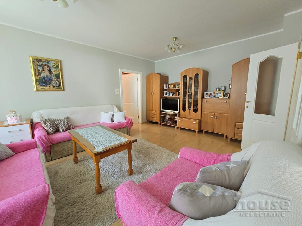Stan Prodaja Novi Sad  69 m2