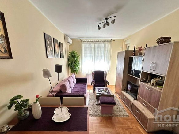 Stan Prodaja Novi Sad  41 m2