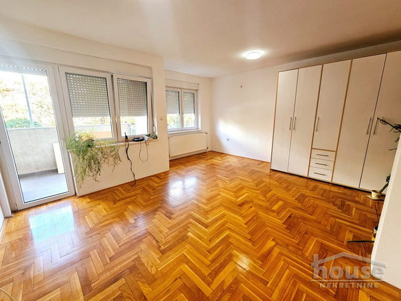 Stan Prodaja Novi Sad  67 m2