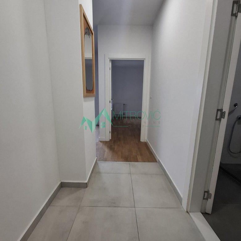 Stan Prodaja Novi Sad  44 m2
