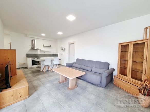 Stan Prodaja Novi Sad  43 m2
