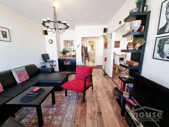 Stan Prodaja Novi Sad  55 m2