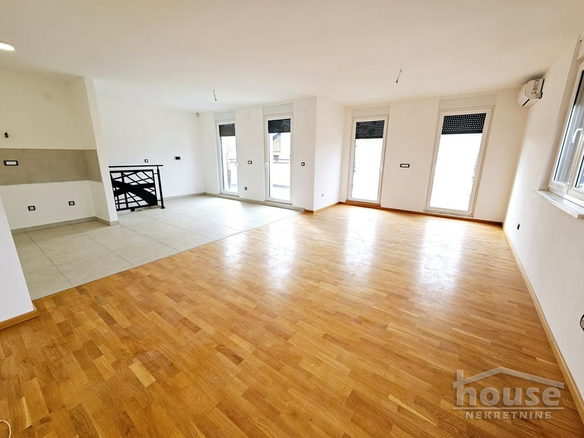 Stan Prodaja Novi Sad  124 m2