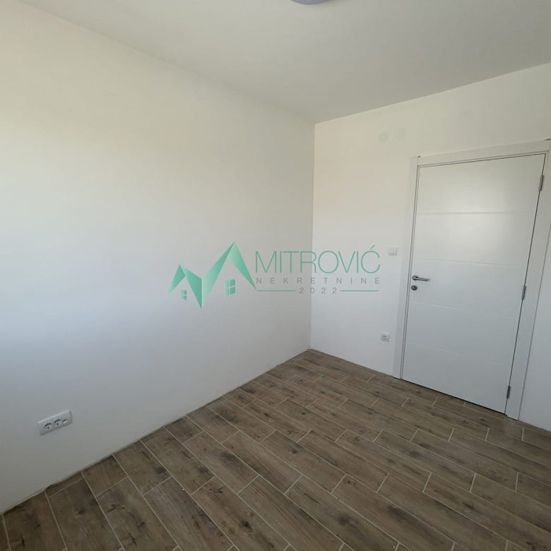 Stan Prodaja Novi Sad  82 m2