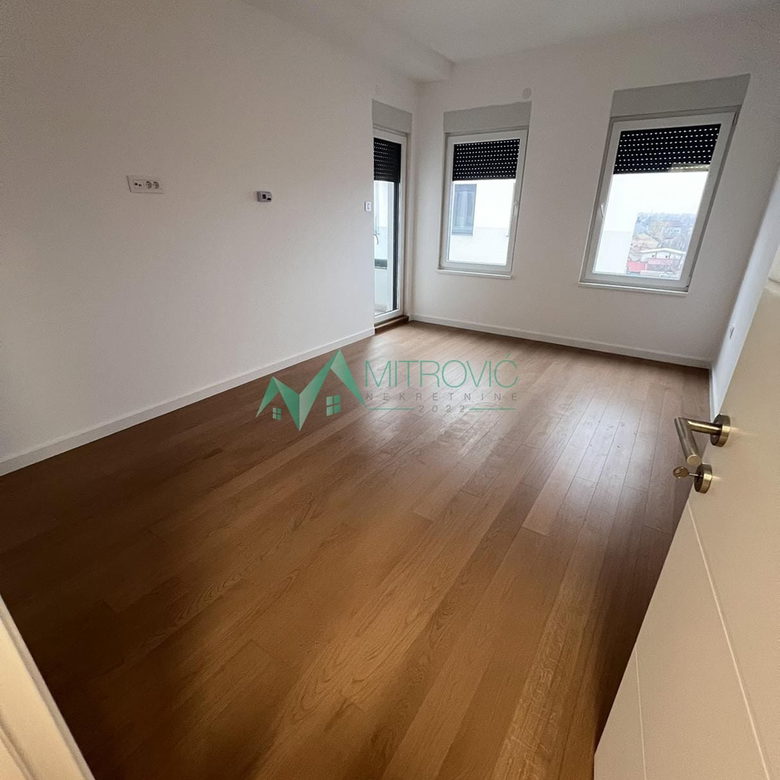 Stan Prodaja Novi Sad  123 m2