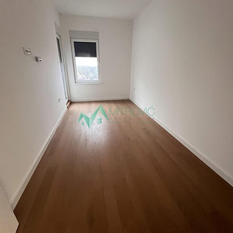 Stan Prodaja Novi Sad  123 m2