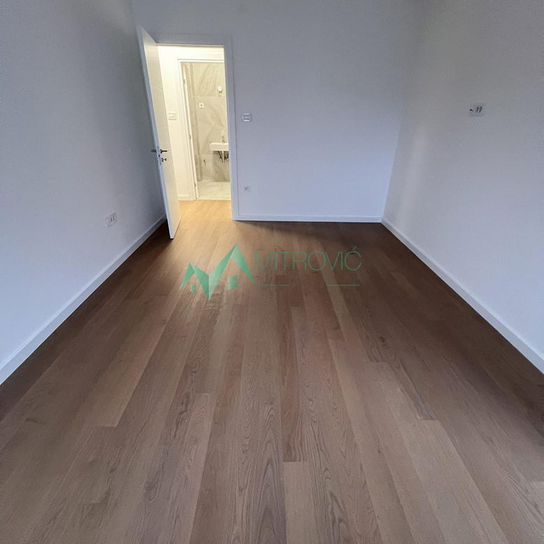 Stan Prodaja Novi Sad  123 m2