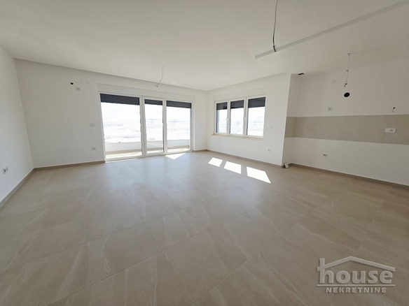 Stan Prodaja Novi Sad  93 m2