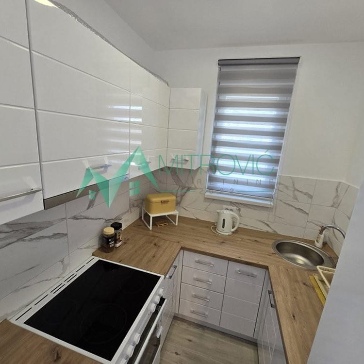 Stan Prodaja Novi Sad  88 m2
