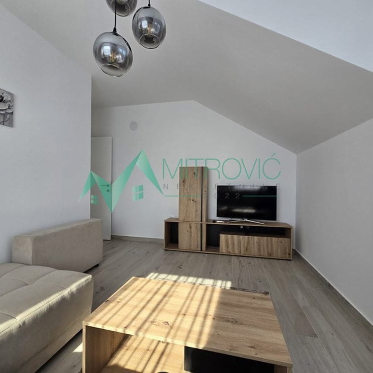 Stan Prodaja Novi Sad  88 m2