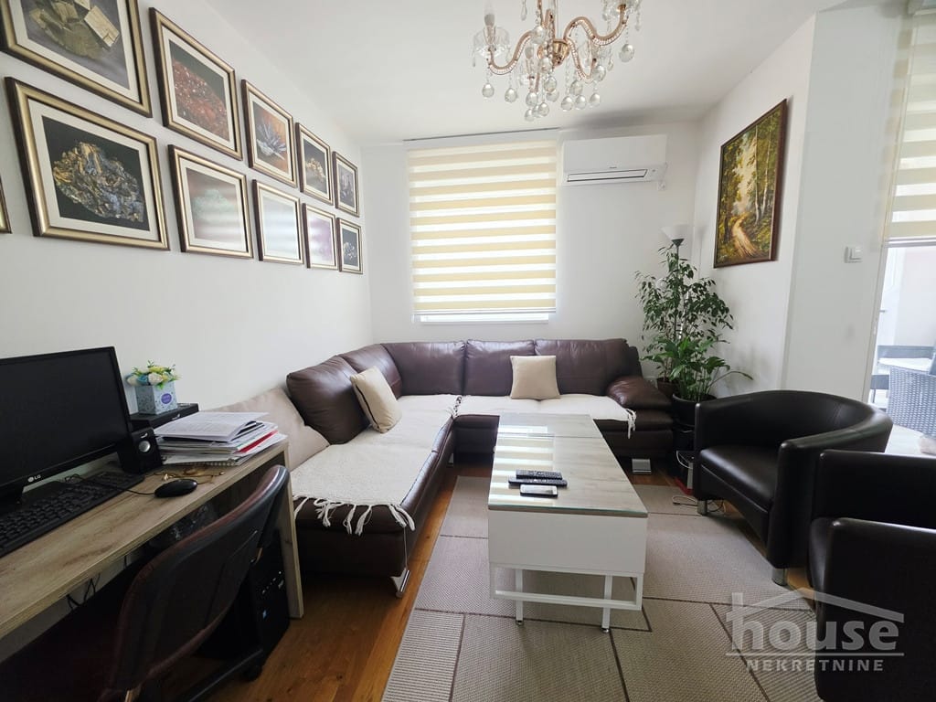 Stan Prodaja Novi Sad  80 m2