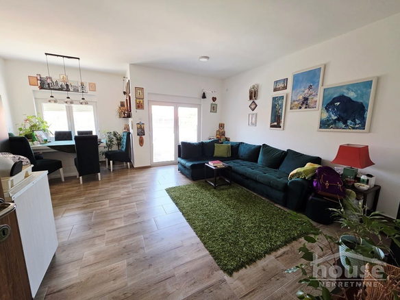 Stan Prodaja Novi Sad  70 m2