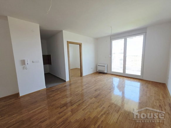 Stan Prodaja Novi Sad  80 m2