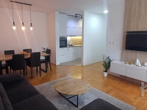 Stan Prodaja Novi Sad  63 m2
