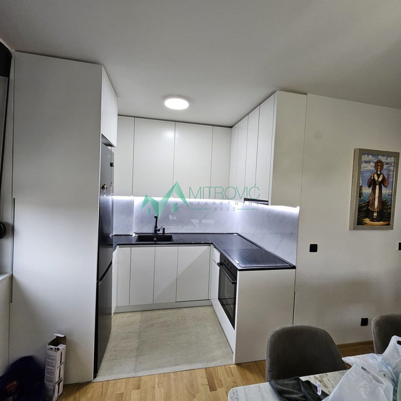 Stan Prodaja Novi Sad  87 m2