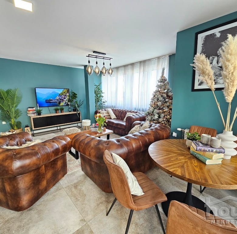 Četvorosoban stan na prodaju, Telep, Novi Sad, 96m², 300.000 €