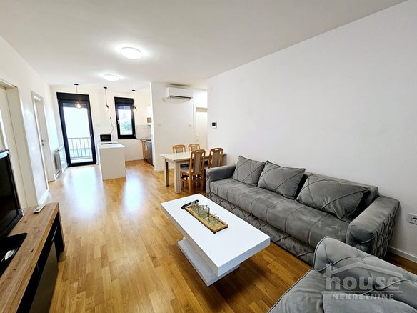 Stan Prodaja Novi Sad  72 m2