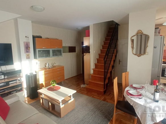Stan Prodaja Novi Sad  65 m2
