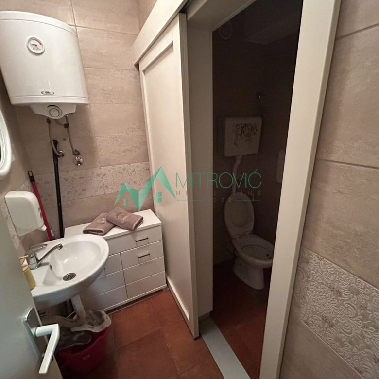 Stan Prodaja Novi Sad  78 m2