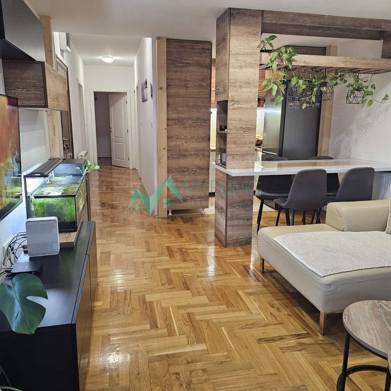Stan Prodaja Novi Sad  69 m2