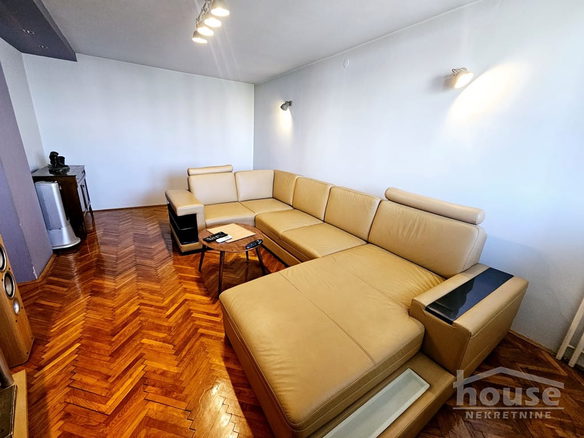 Stan Prodaja Novi Sad  66 m2