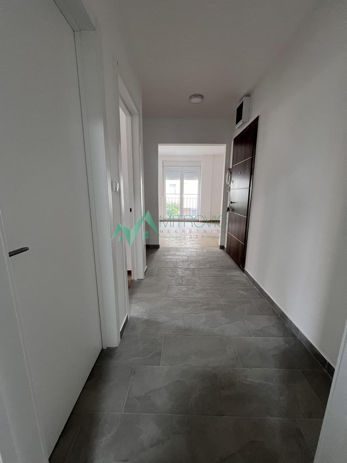 Stan Prodaja Novi Sad  65 m2