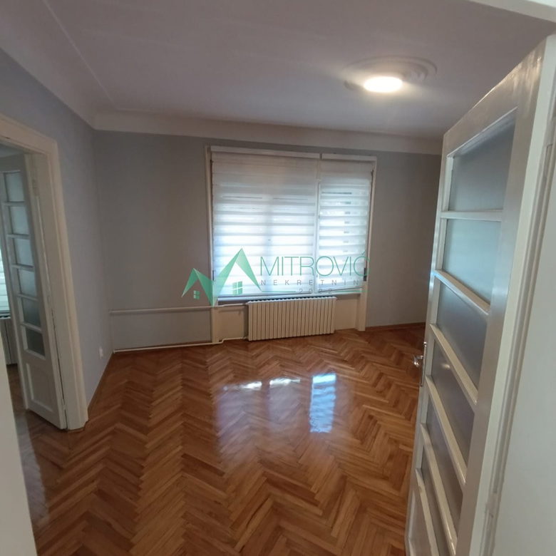 Stan Prodaja Novi Sad  84 m2