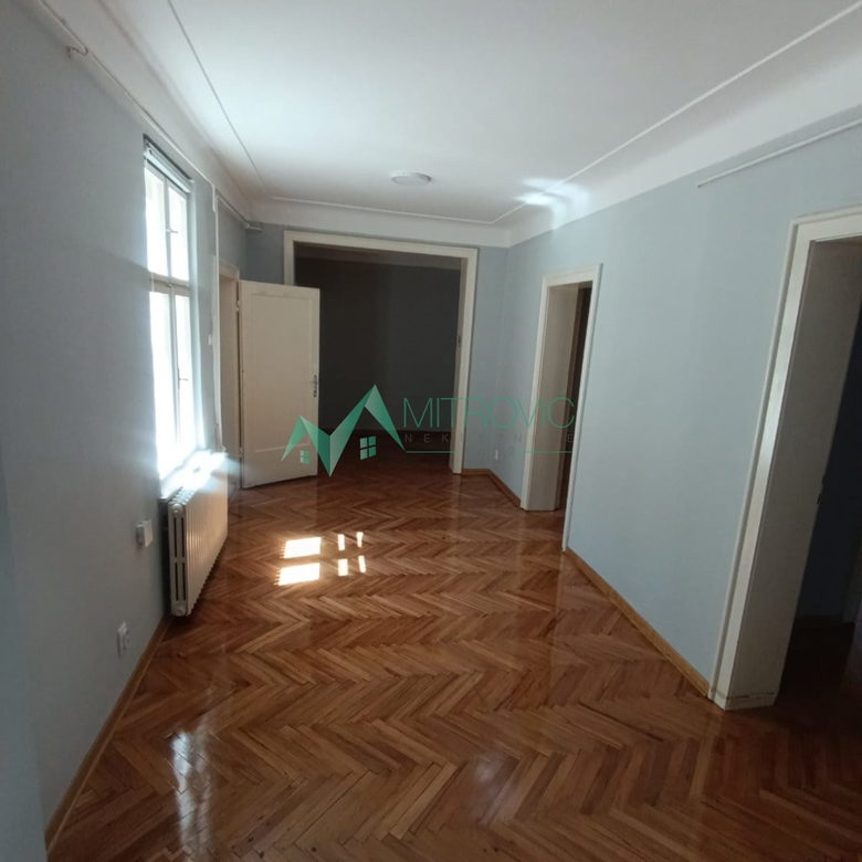 Stan Prodaja Novi Sad  84 m2