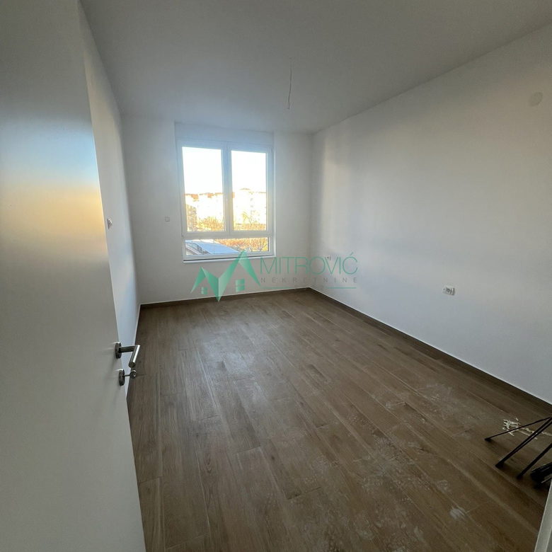 Stan Prodaja Novi Sad  65 m2