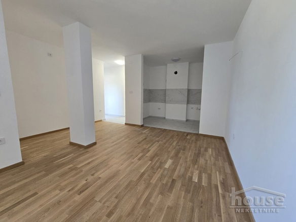 Stan Prodaja Novi Sad  87 m2