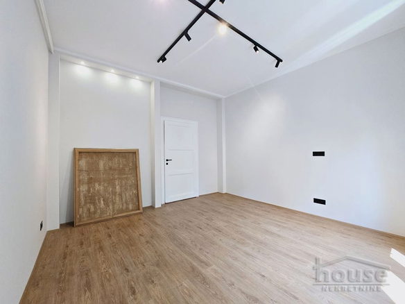 Stan Prodaja Novi Sad  100 m2