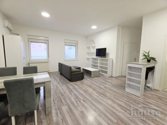 Stan Prodaja Novi Sad  71 m2