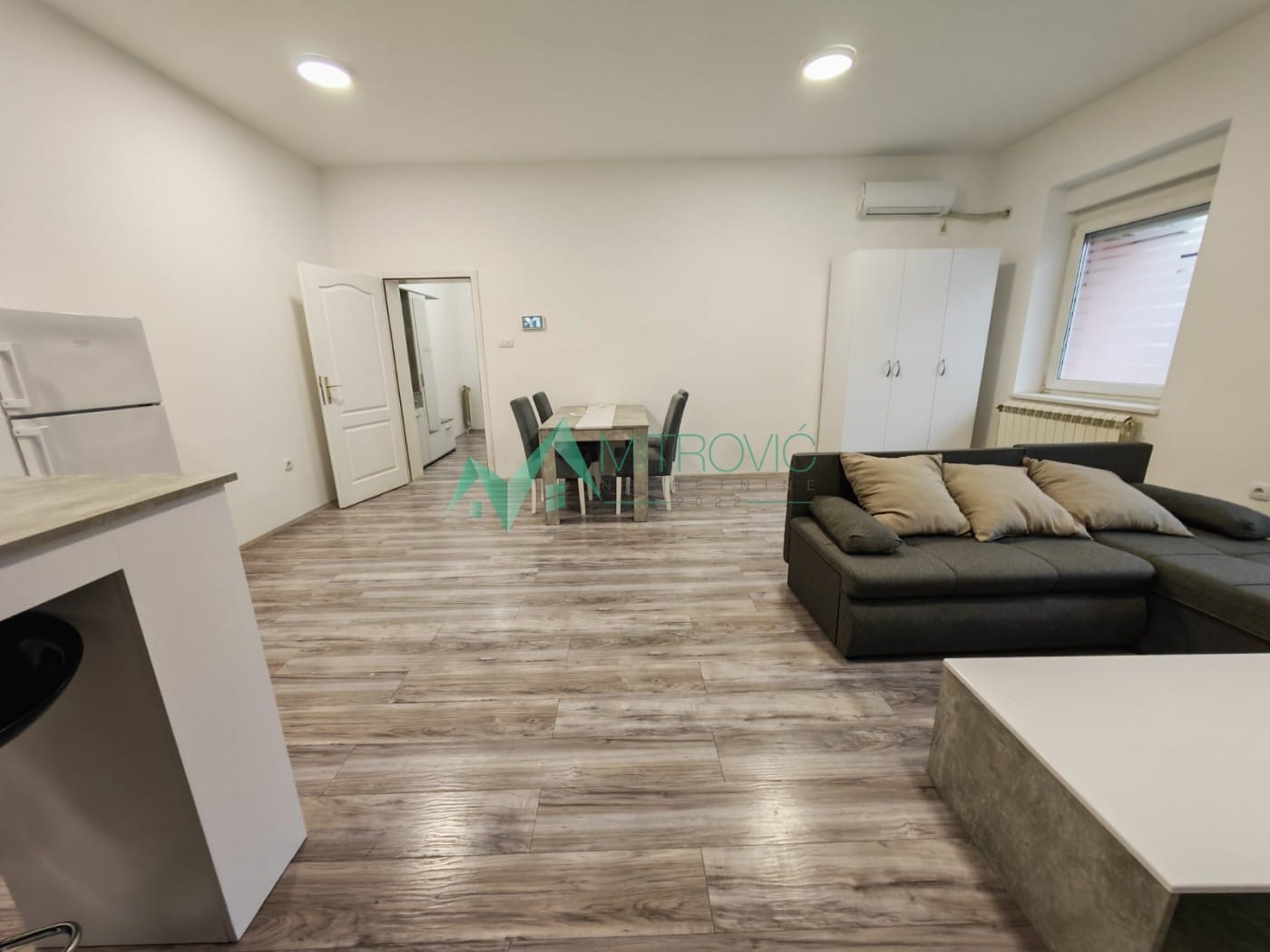 Stan Prodaja Novi Sad  71 m2