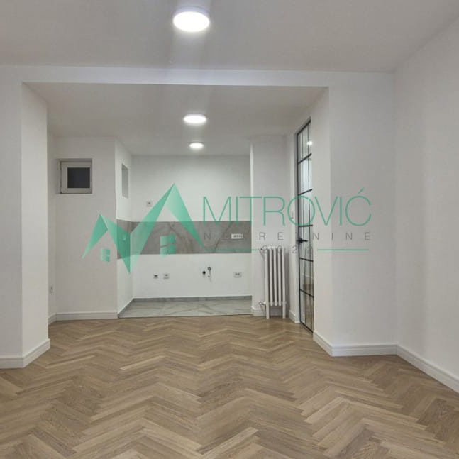 Stan Prodaja Novi Sad  75 m2
