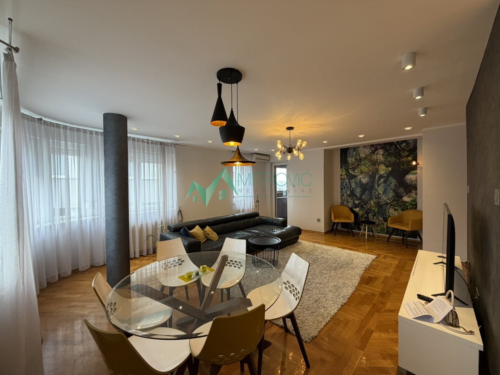 Stan Prodaja Novi Sad  161 m2